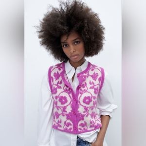 Zara Pink Floral Cardigan Sweater